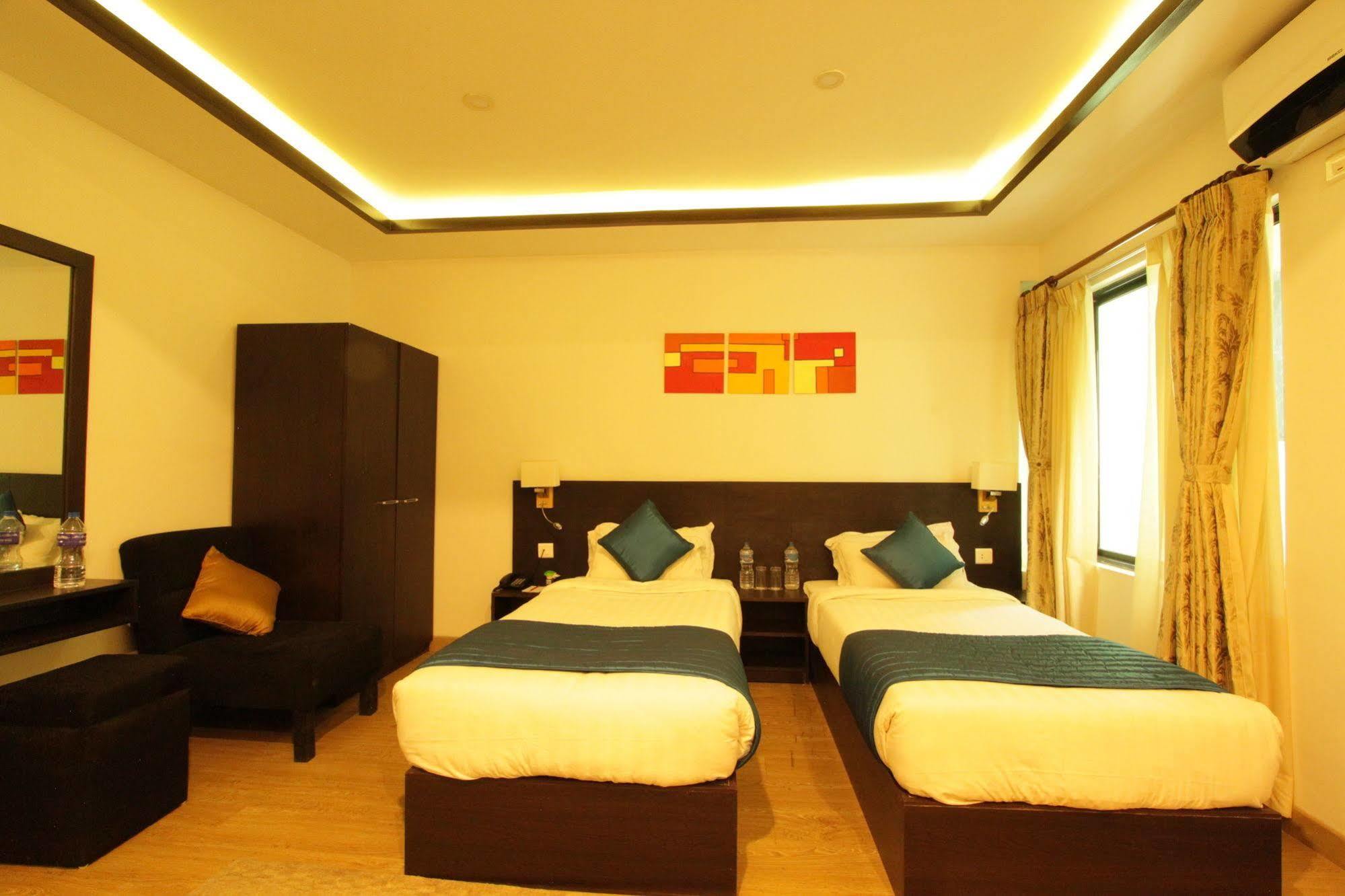Gaju Suite Hotel Katmandu Dış mekan fotoğraf