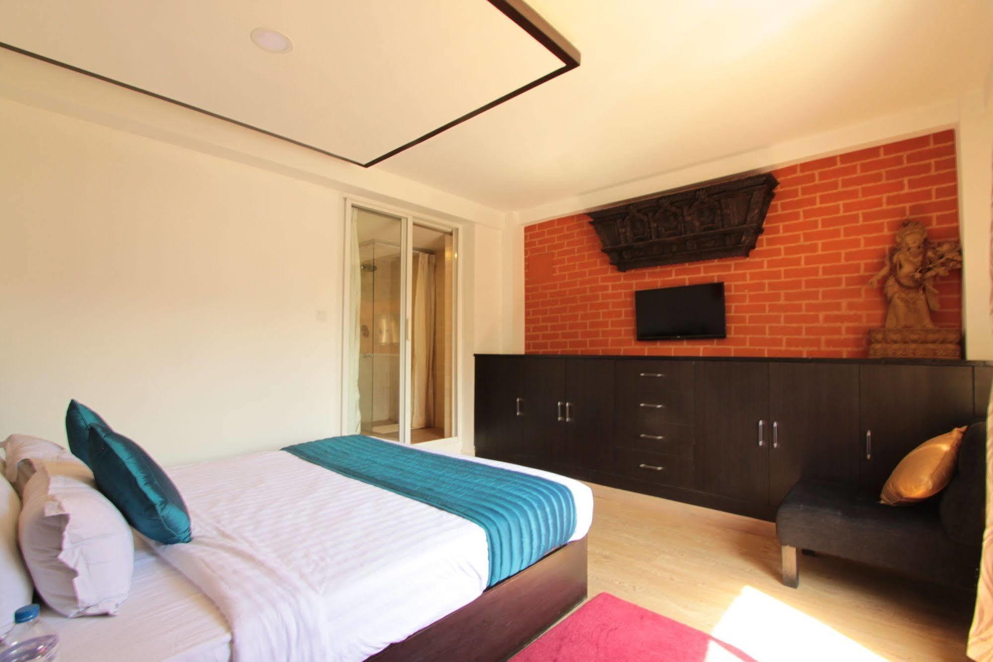 Gaju Suite Hotel Katmandu Dış mekan fotoğraf