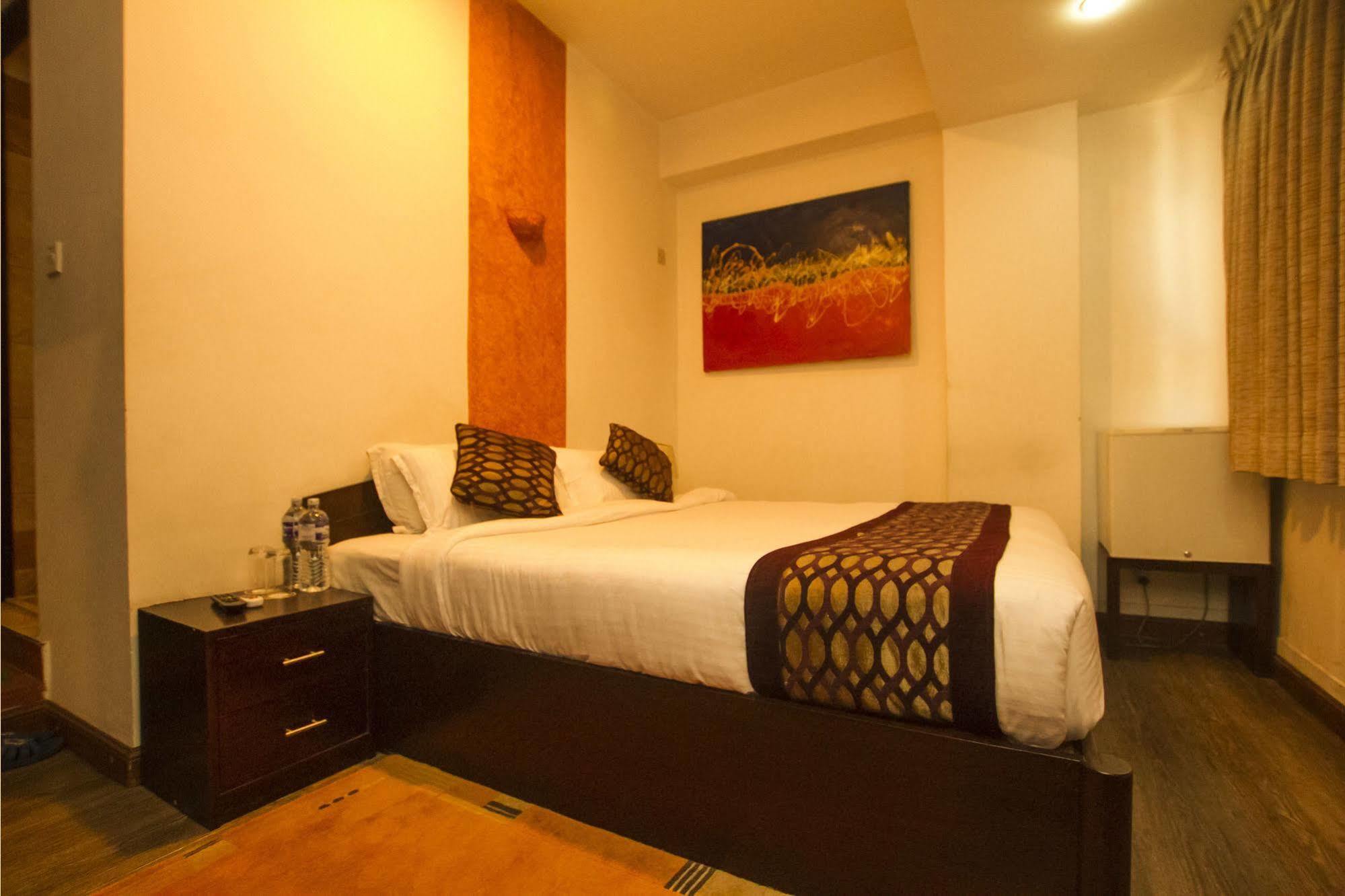 Gaju Suite Hotel Katmandu Dış mekan fotoğraf